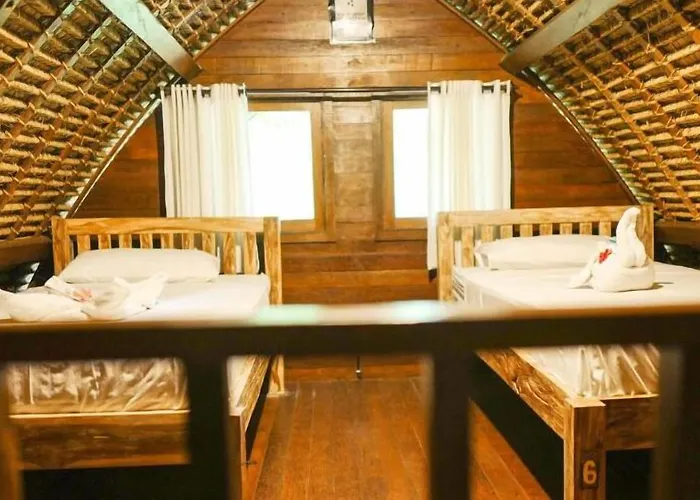 Ocean Prana Village Ostello